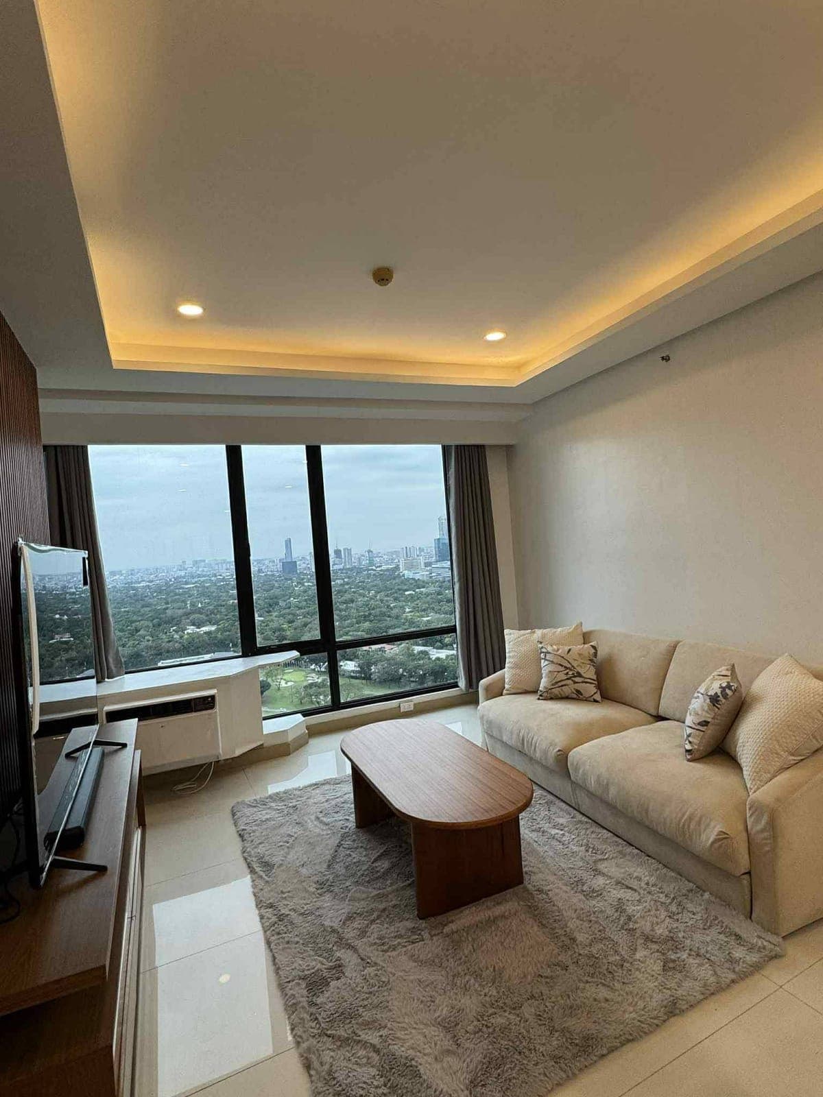 FOR LEASE: - photo 6