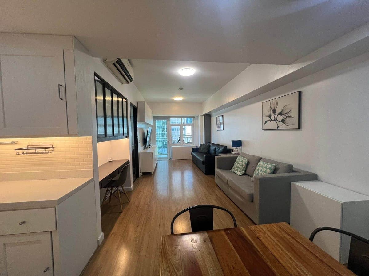 📍 6th Floor | 58 sqm | With Balcony - photo 9