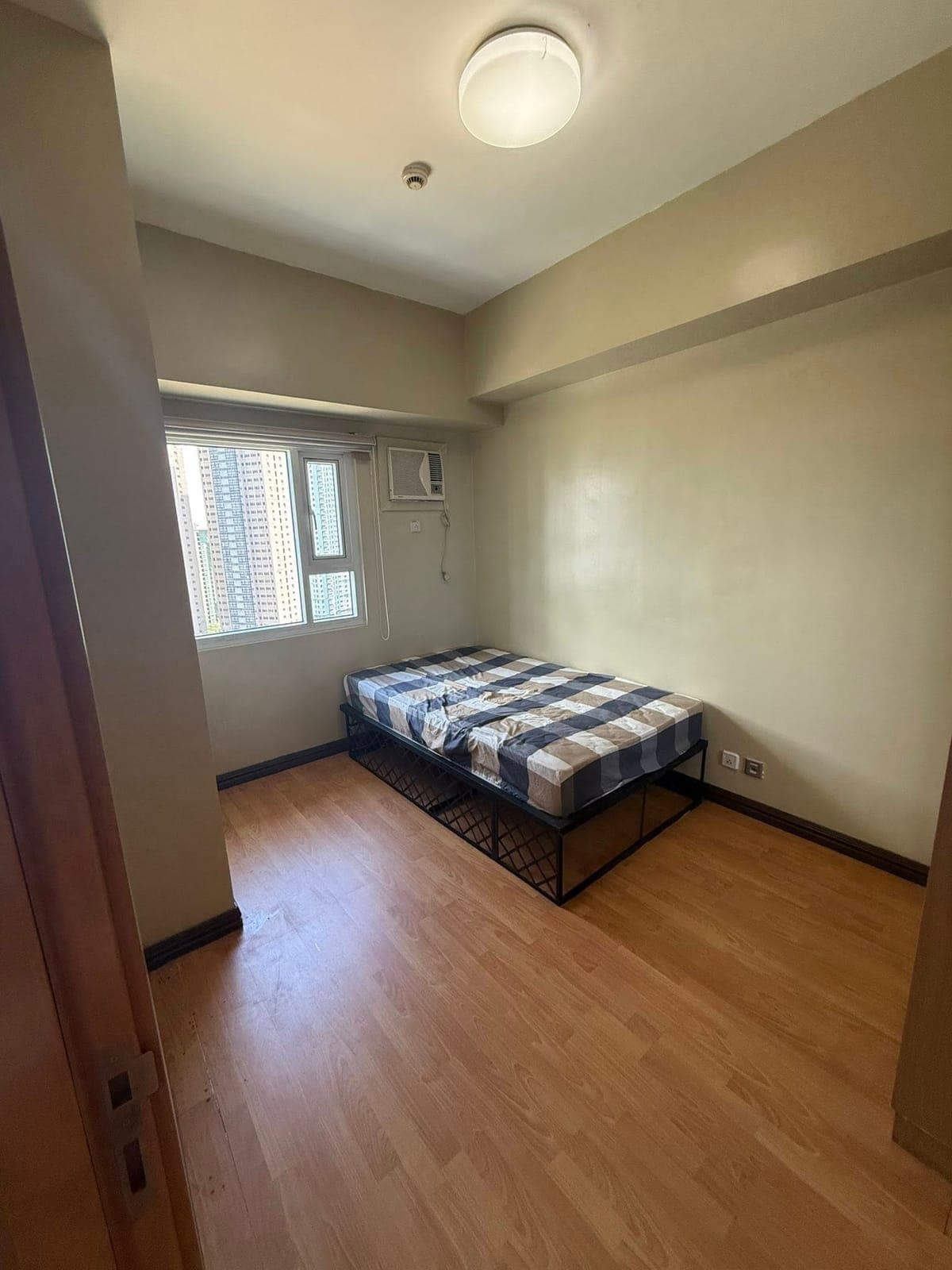 For rent the trion tower 1 bgc - photo 5