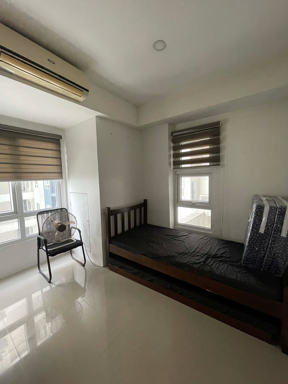 For Rent: 2BR Fully Furnished Unit at Victoria Sports 799 EDSA QC - photo 14