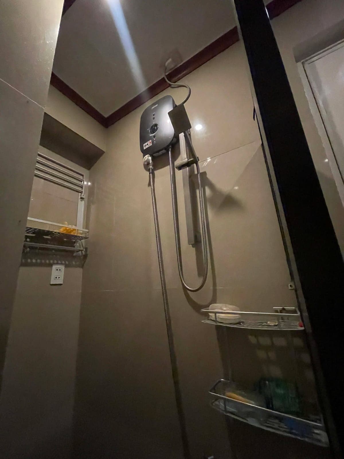 For Rent: 2BR Fully Furnished Unit at Victoria Sports 799 EDSA QC - photo 7