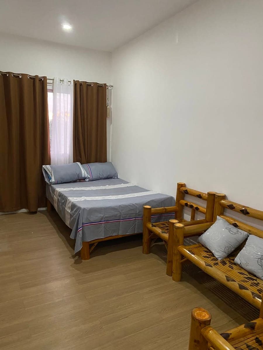 **ROOM FOR RENT** - photo 3