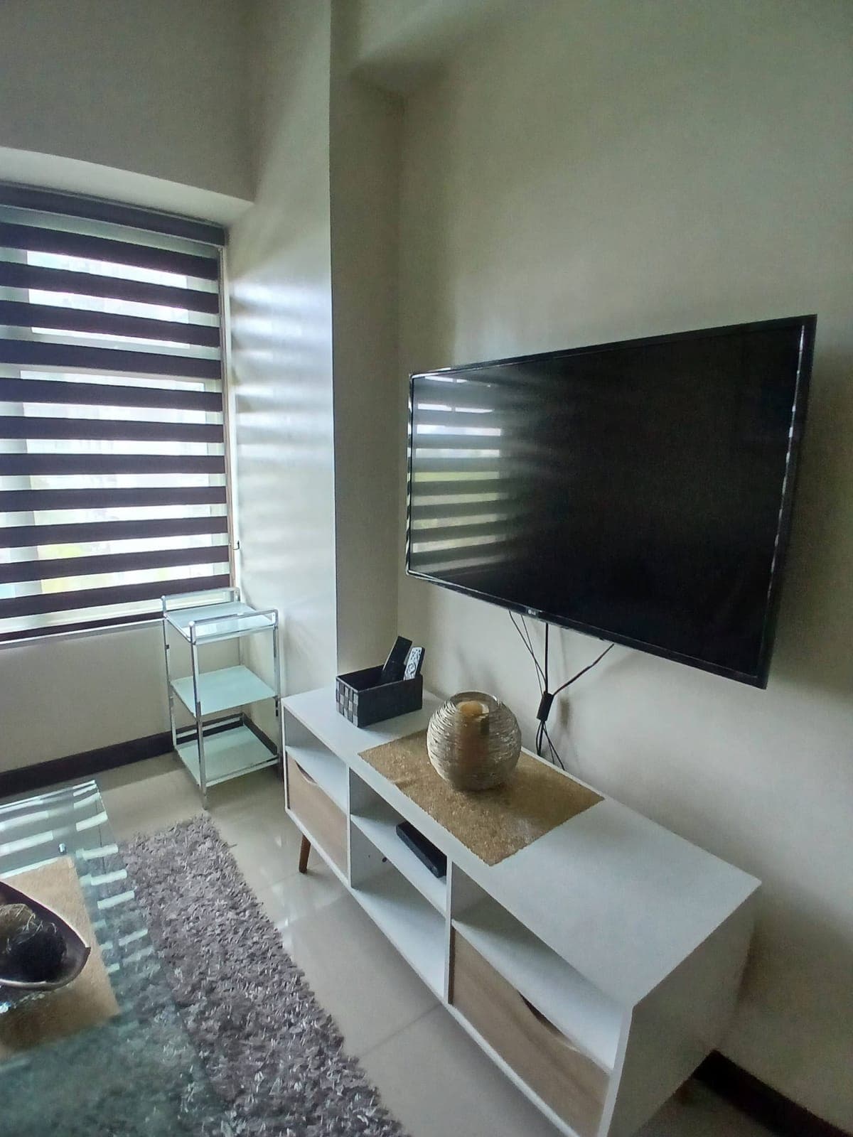 The Magnolia Residences in New Manila ... - photo 8