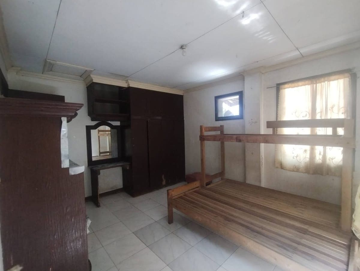 ROOM FOR RENT GILRS ONLY BAKANTI KARUN - photo 2
