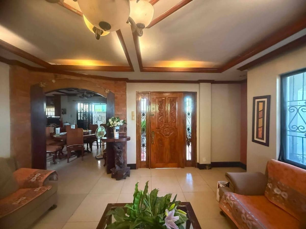 House  for Rent - photo 3