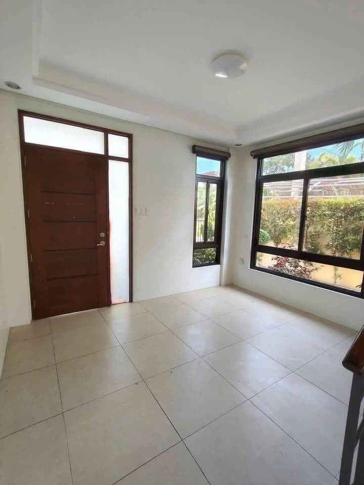 🔶FUENTE DE VILLA ABRILLE 5BR HOUSE FOR  RENT🔶🏡 - photo 2