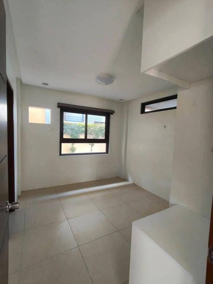 🔶FUENTE DE VILLA ABRILLE 5BR HOUSE FOR  RENT🔶🏡 - photo 3
