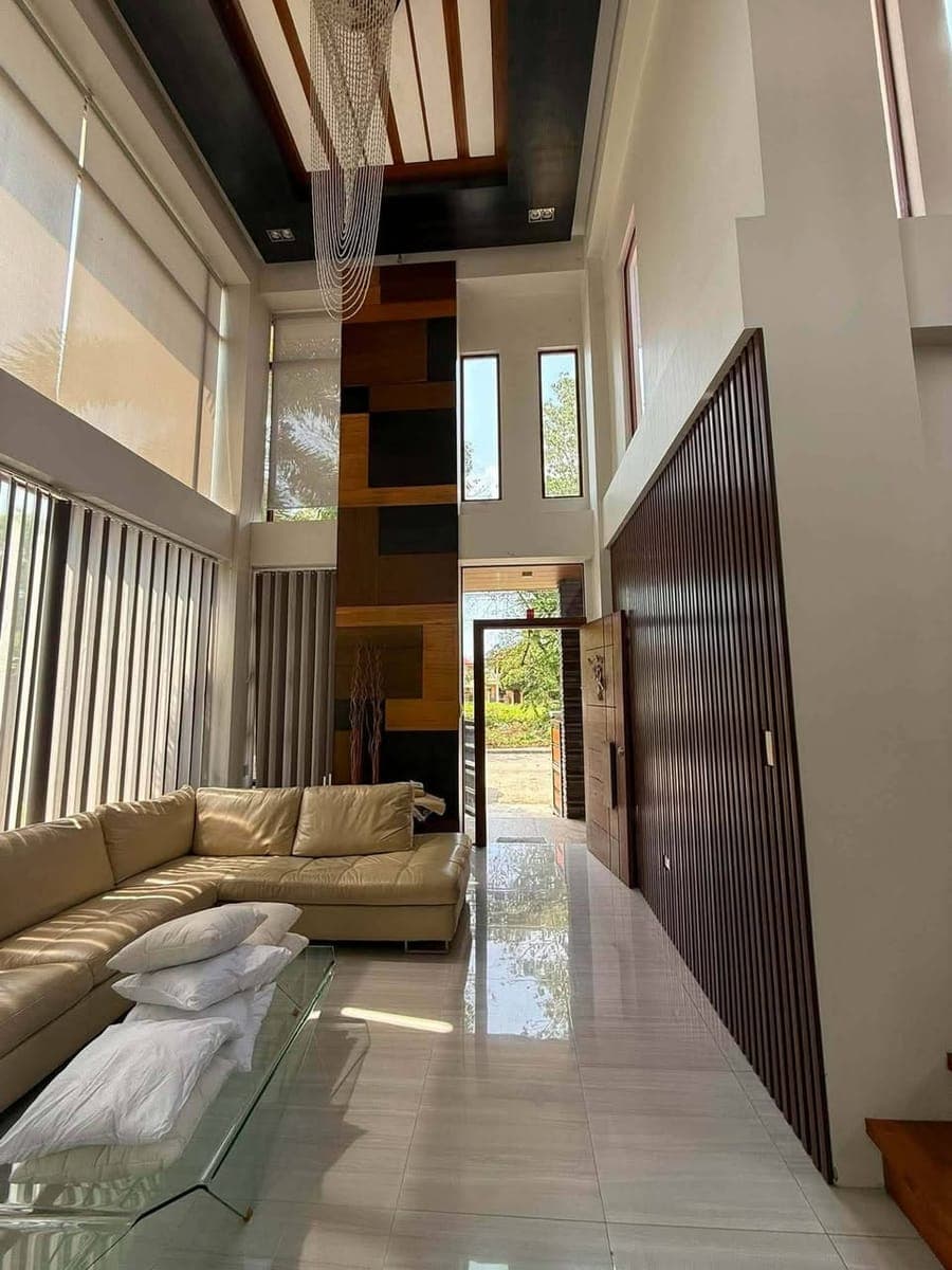 🏡 EXECUTIVE HOME FOR RENT | Philamlife Village, CDO ✨ - photo 1
