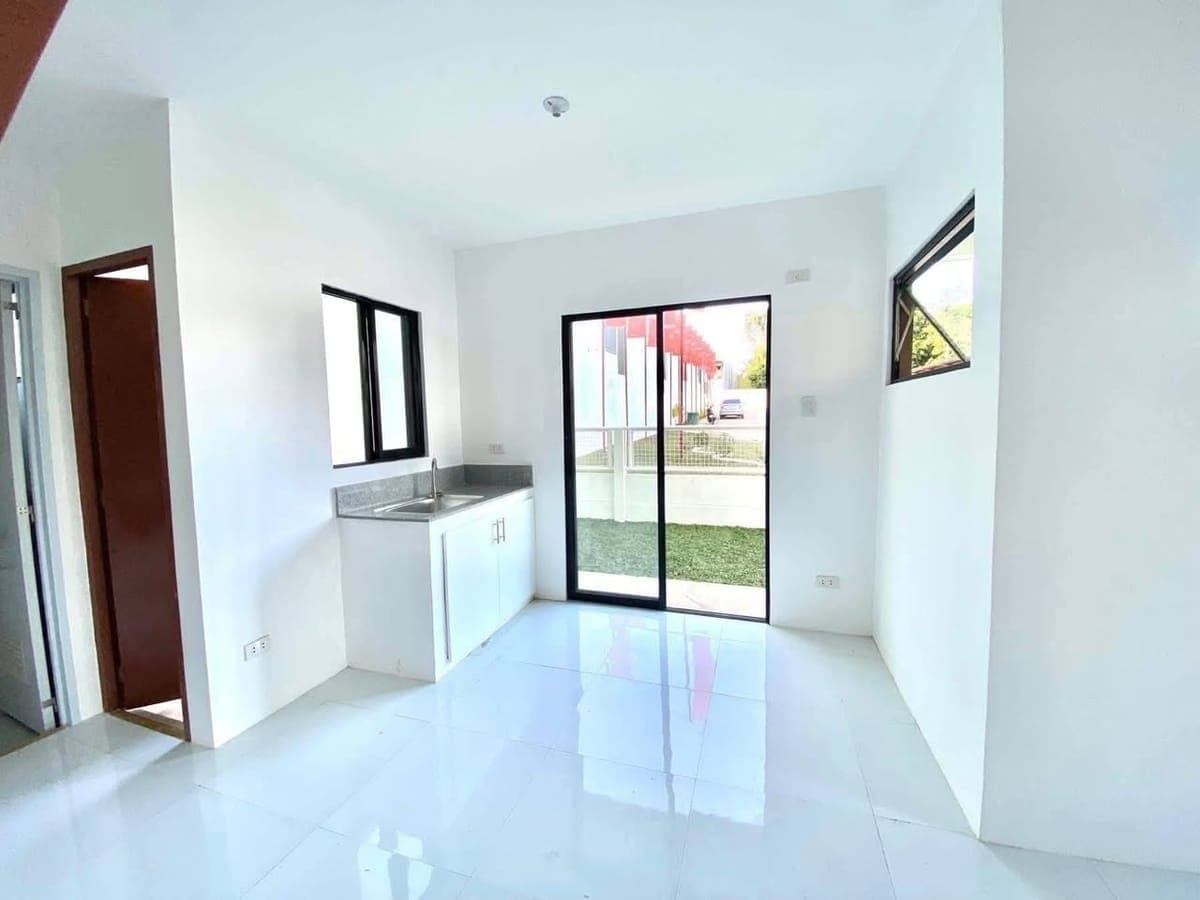 House for Rent @ Navona Court Lumbia - photo 1