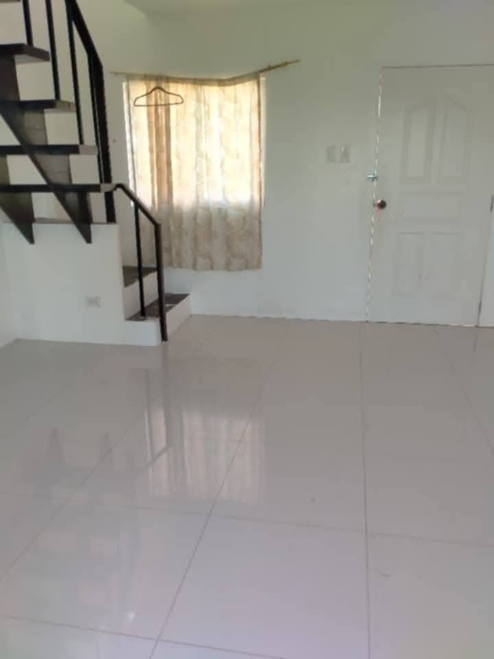 12,000/ month @ Lessandra peak Grandeuropa - photo 3