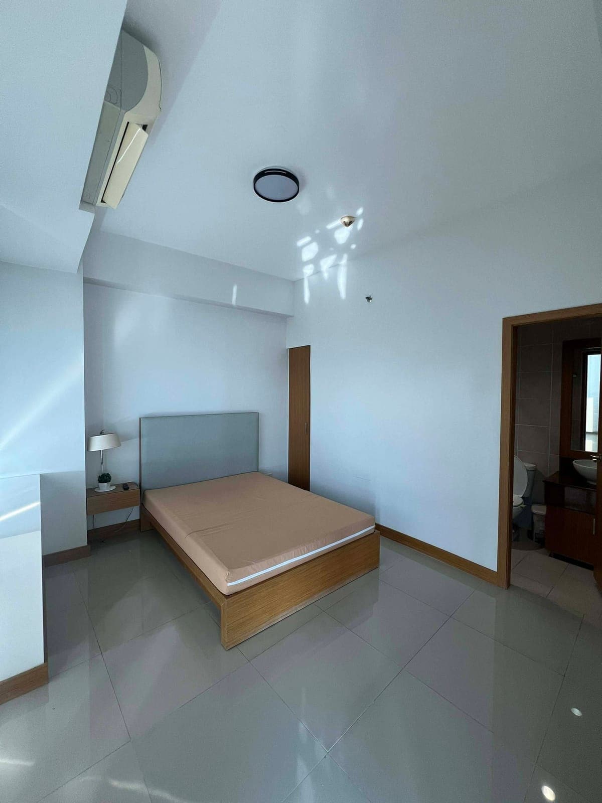 For Lease: Bellagio tower two - photo 1