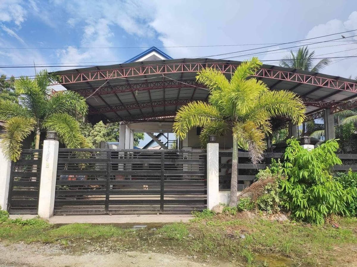 ‼️FOR SALE or FOR RENT HOUSE AND LOT ‼️ - photo 1
