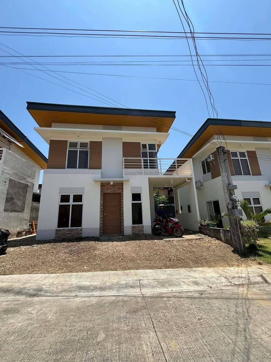 House For Rent ‼️ - photo 1