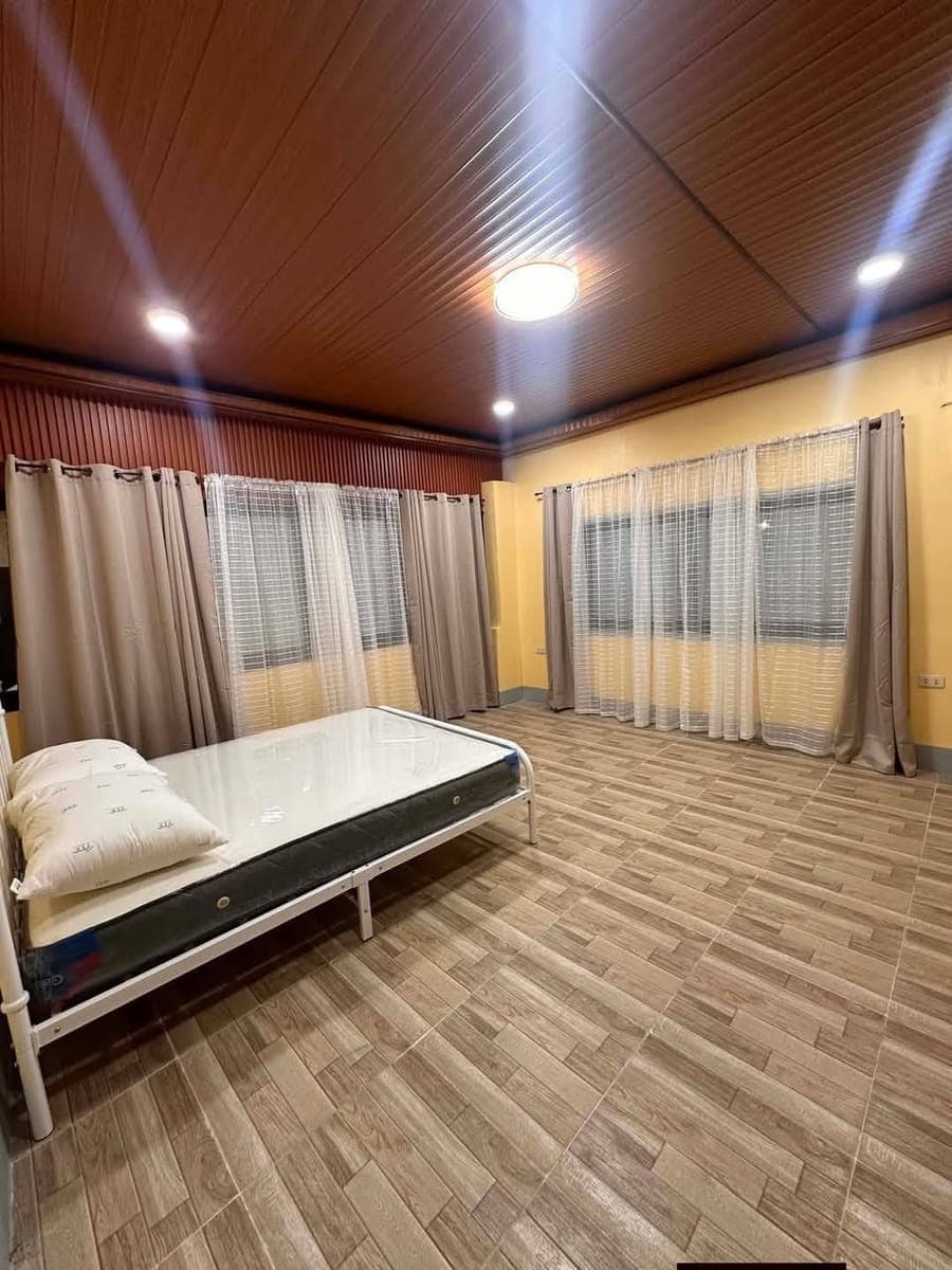 HOUSE FOR RENT - photo 4