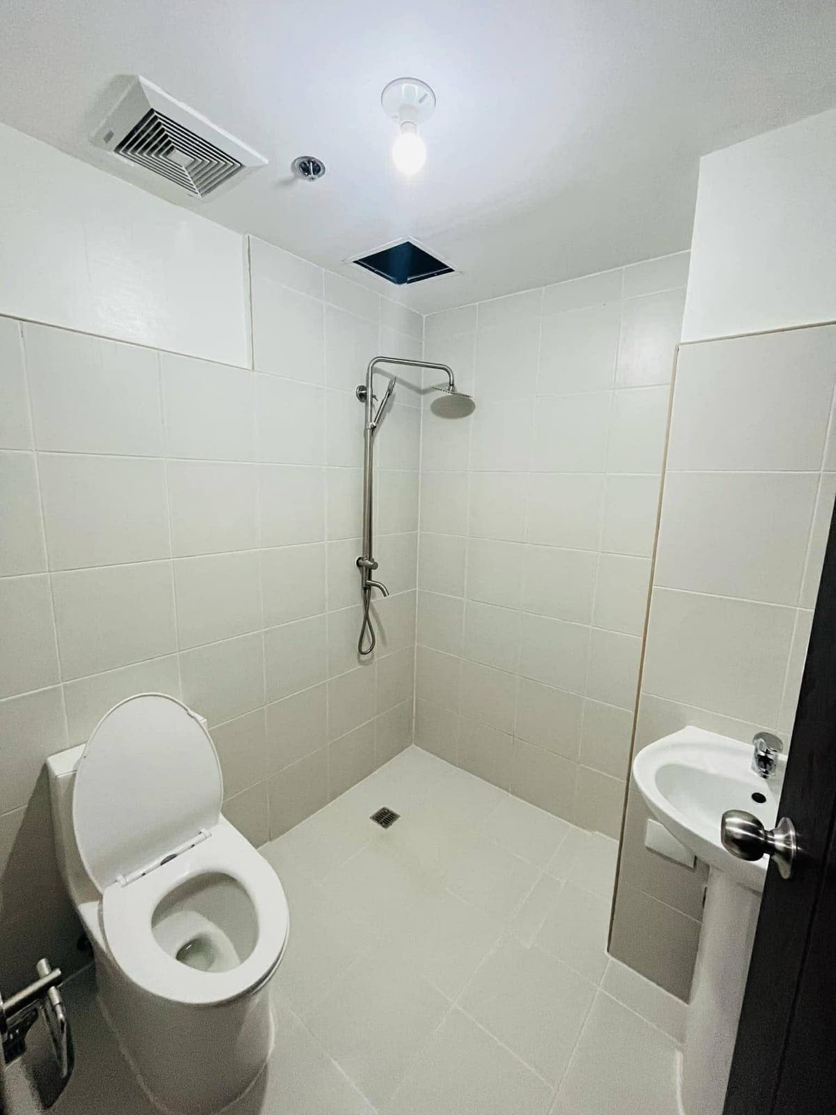 ❗️20,000 MONTHLY Ridgewood Premier Towers for RENT ❗️ - photo 2