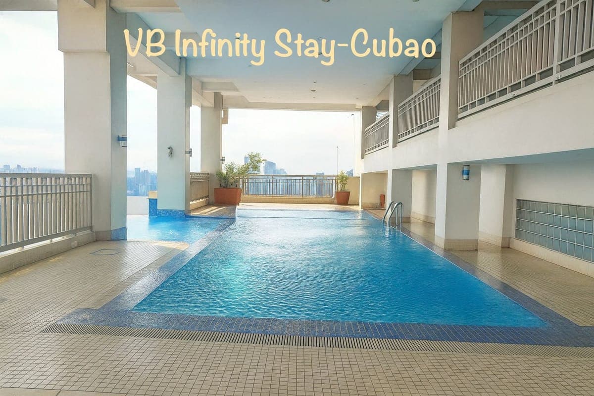 Available now –Spacious 1 Bedroom Corner Unit with Balcony - photo 3