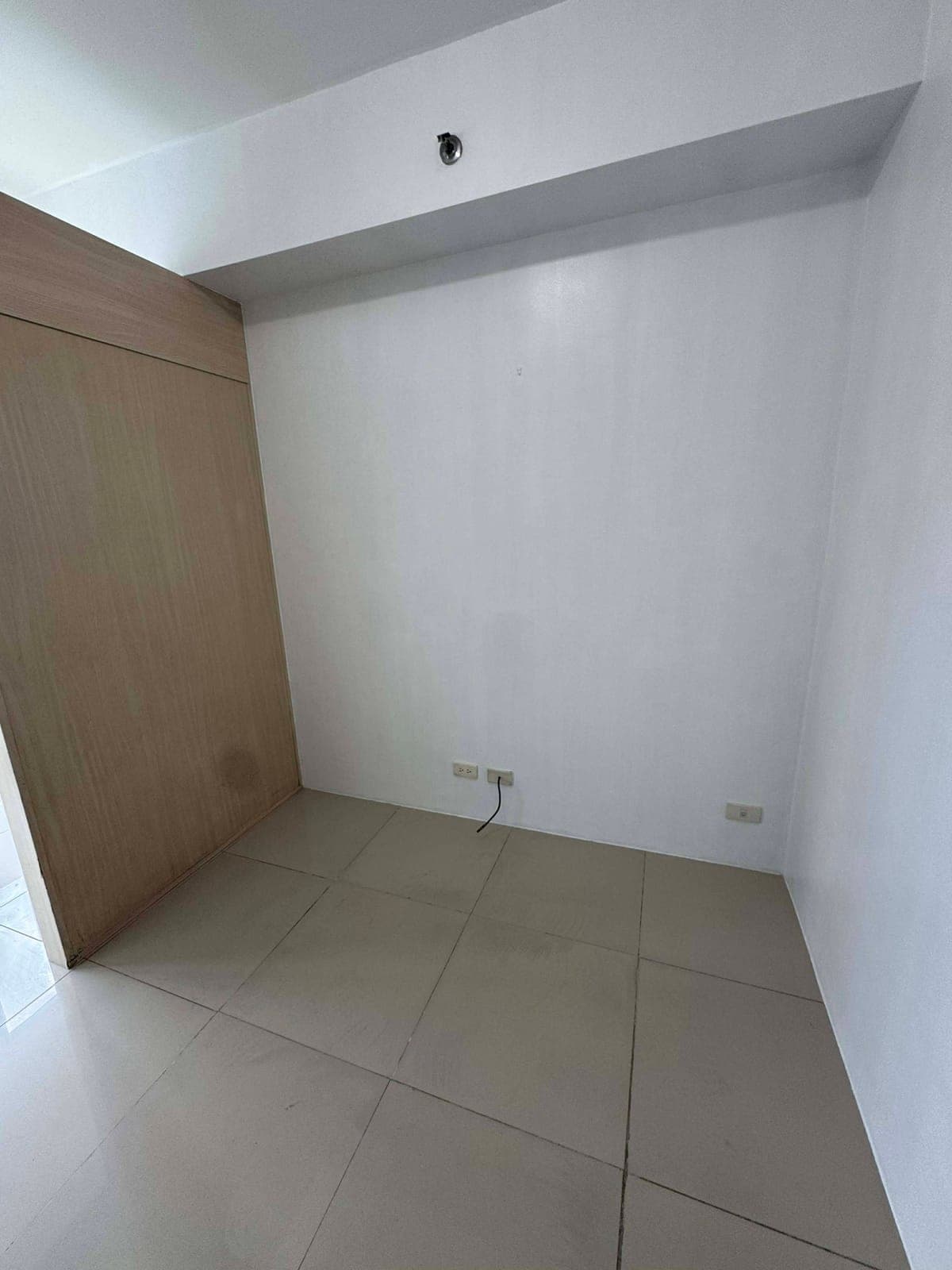 📍 BERKELY 2629– For Lease - photo 6