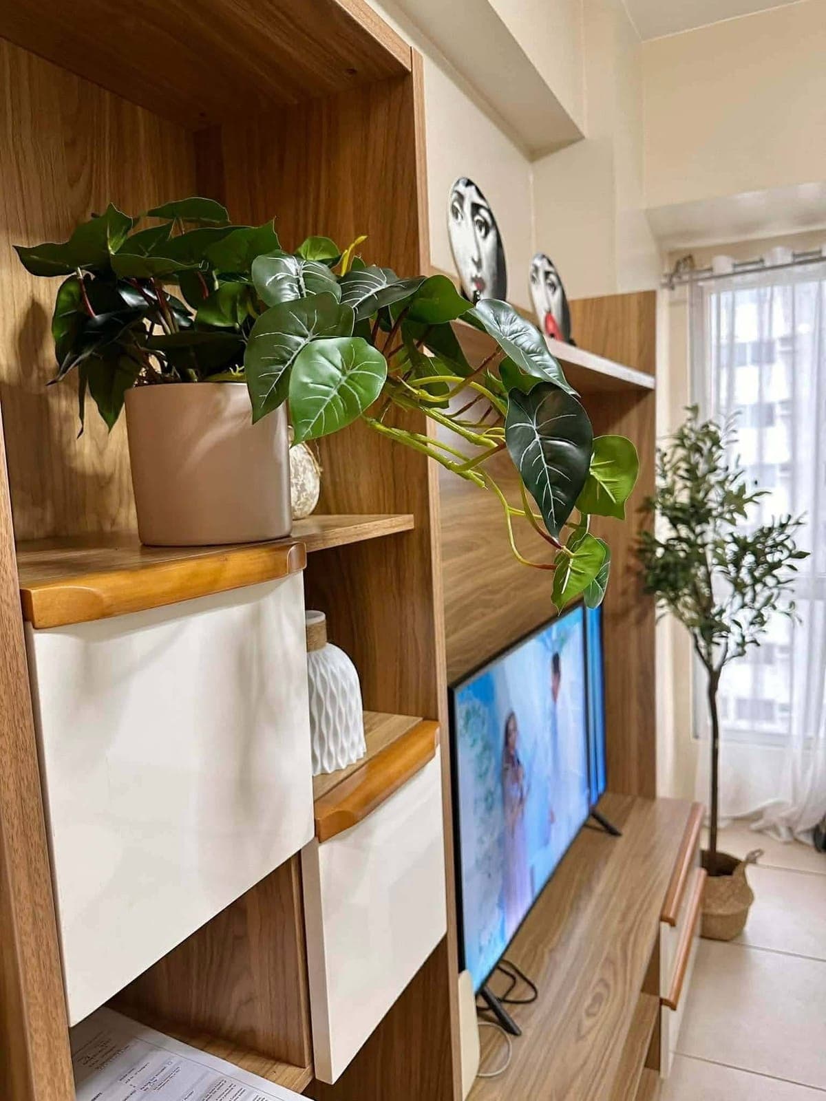 FOR LEASE - photo 10