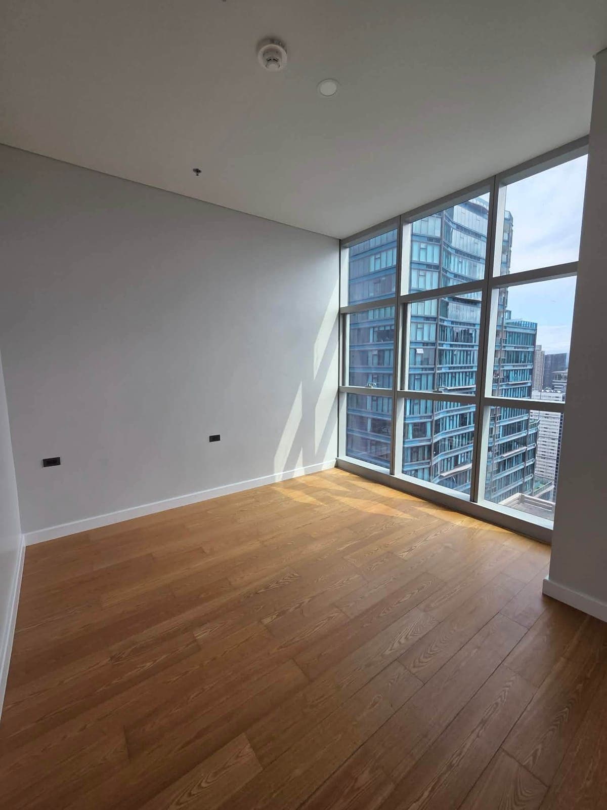 The Seasons Residences (Haru Tower) - photo 6