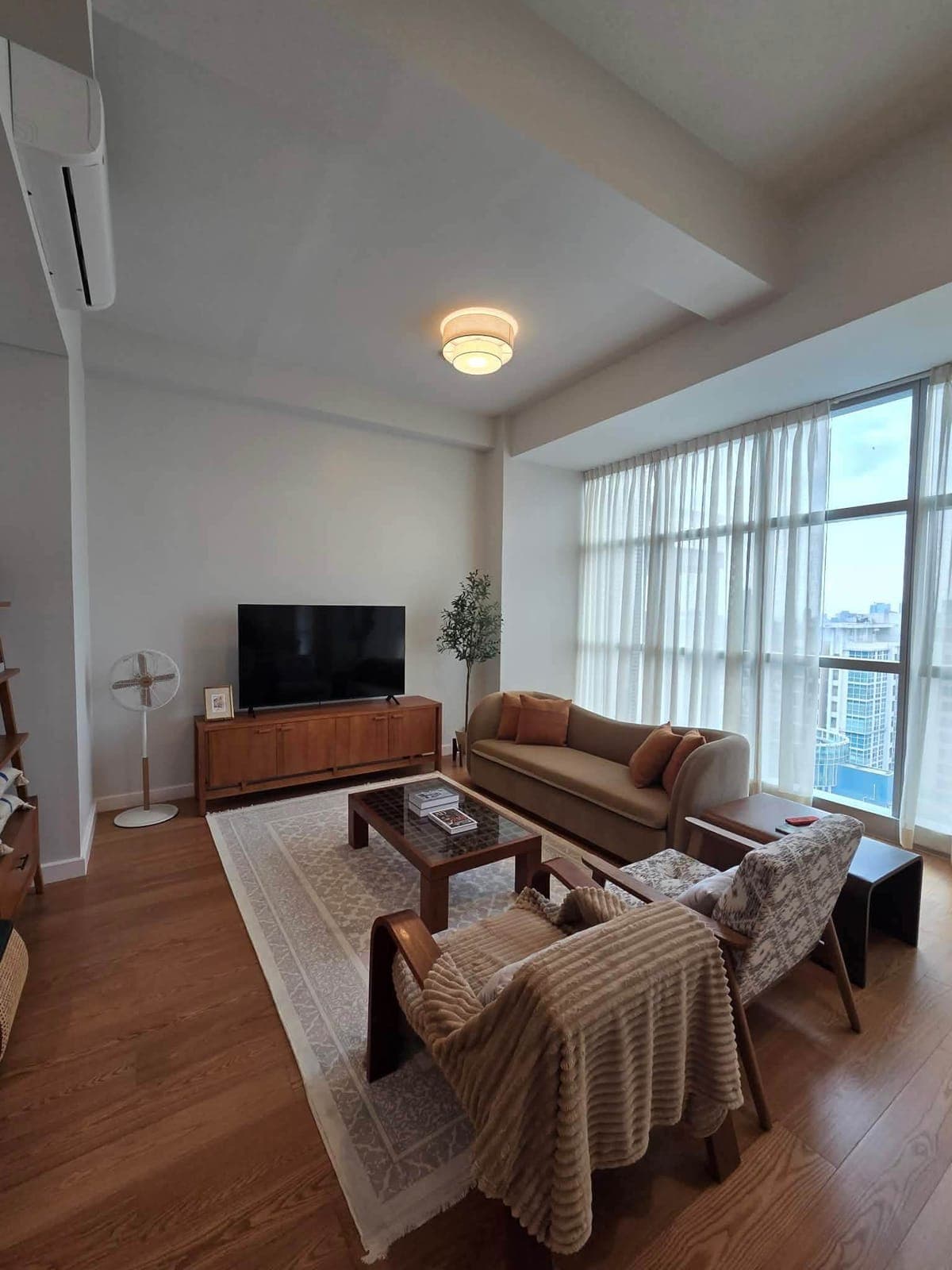 The Seasons Residences (Natsu Tower) - photo 2