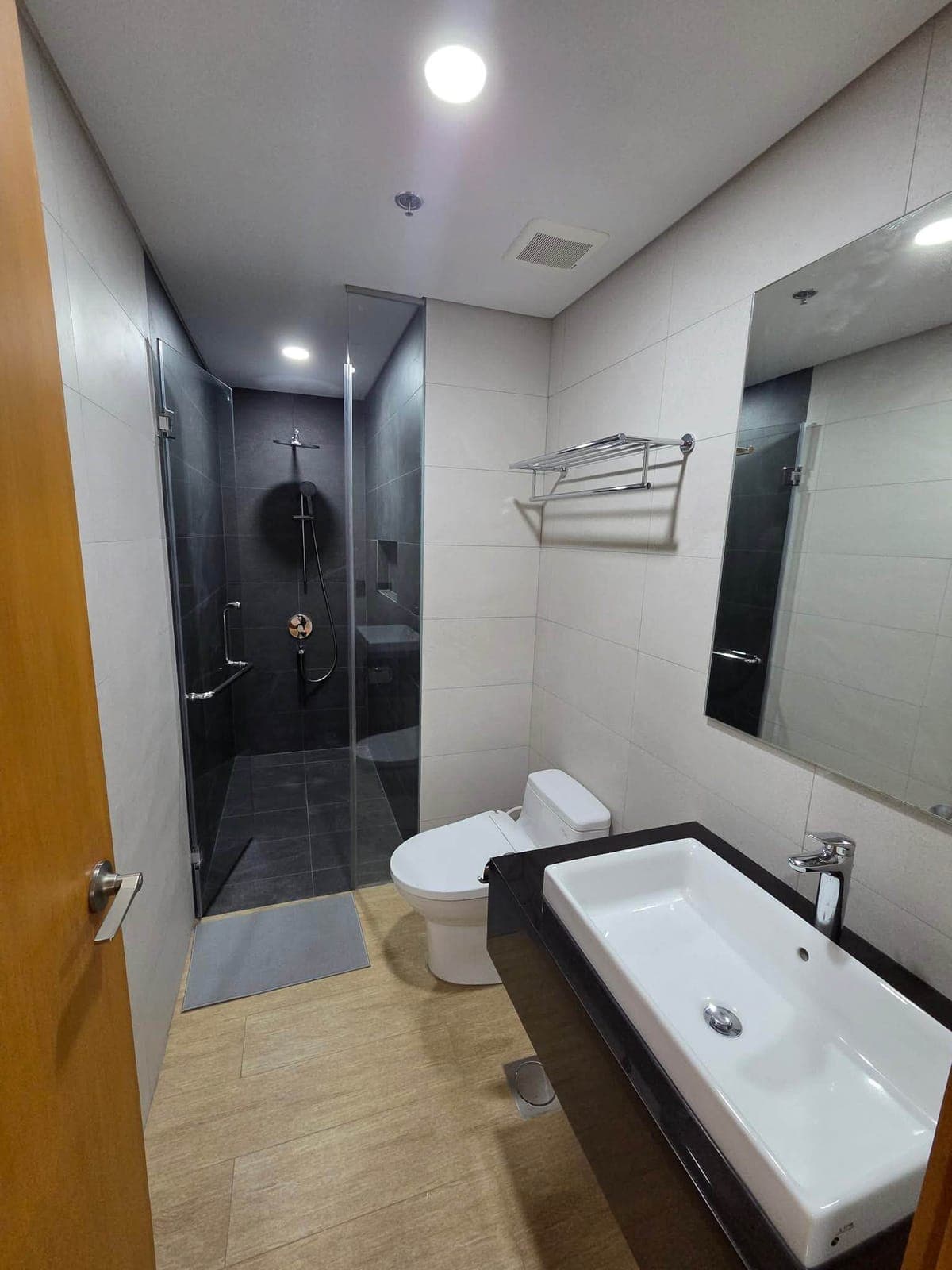 The Seasons Residences (Haru Tower) - photo 3