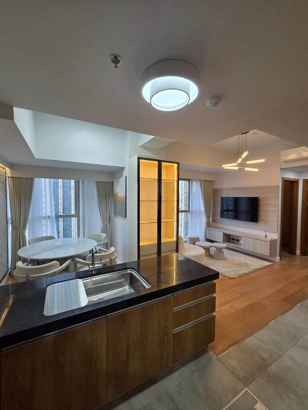 The Seasons Residences (Haru Tower) - photo 4