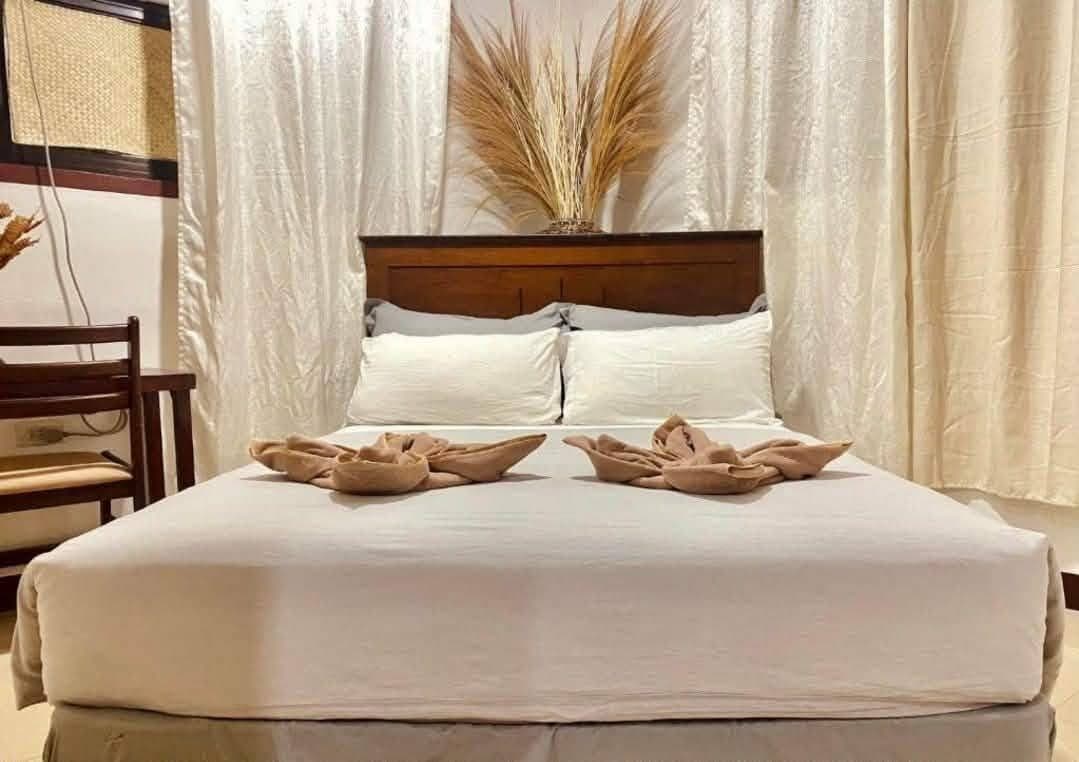 🏡 2-BEDROOM HOUSE FOR RENT – NEAR MACTAN NEWTOWN, LAPU-LAPU CITY 🌴✨ - photo 1
