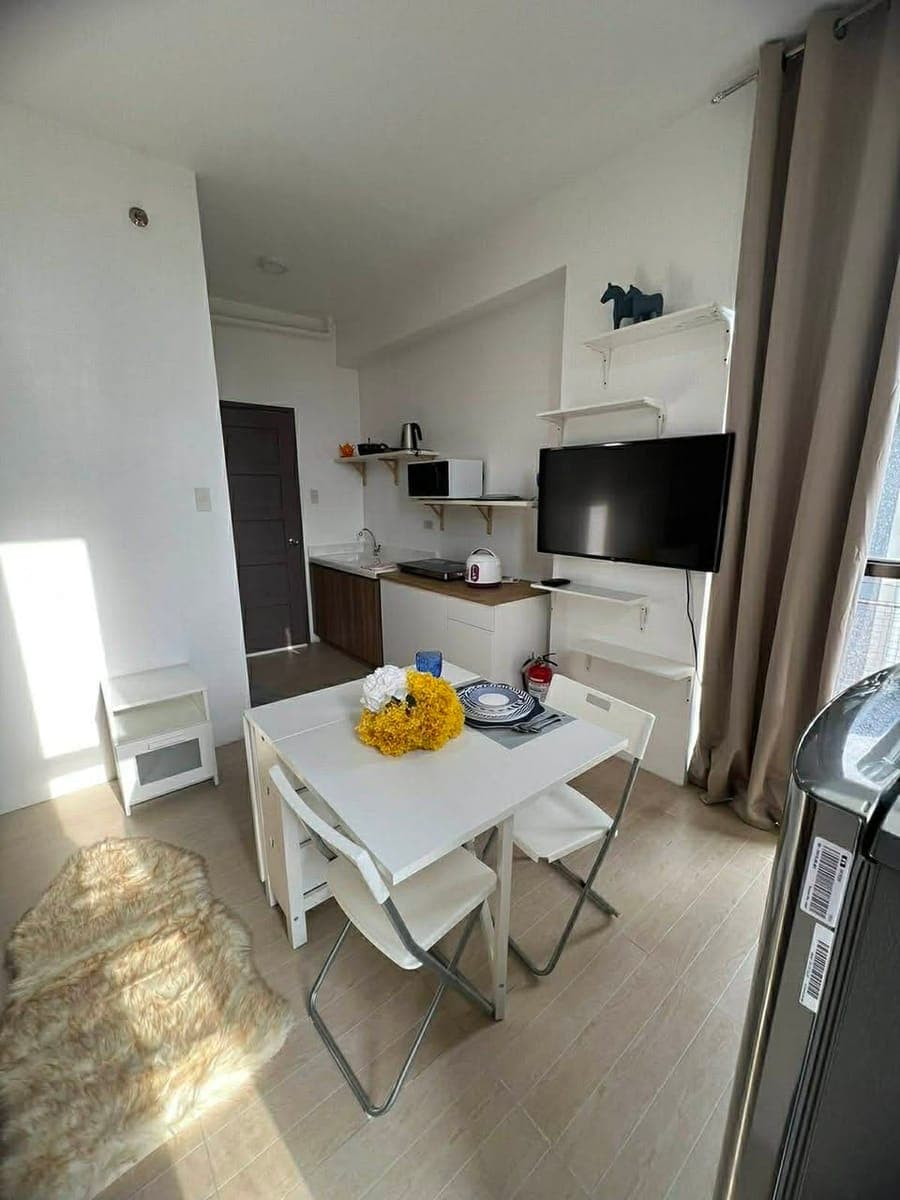 📍Fully Furnished Studio Condo for Rent Aizen Flats Alang-Alang Centro Mandaue City Rental: ₱15,000/month - photo 4