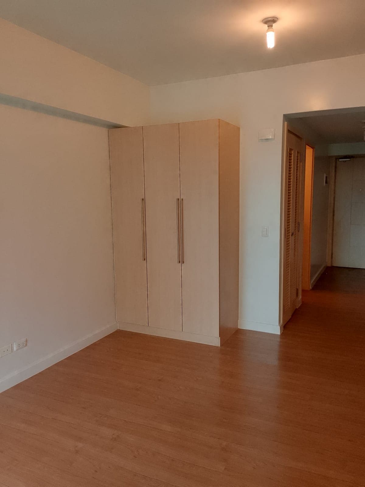 🏷 FOR LEASE - High Park Tower 1 - photo 1