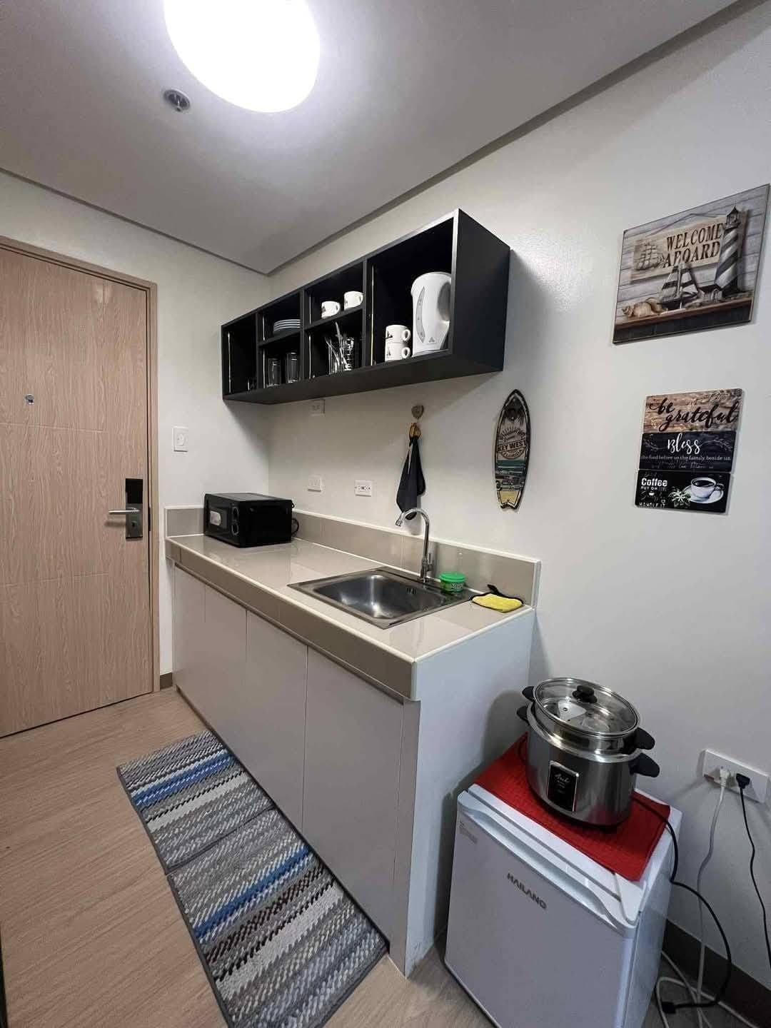 CONDO FULLY FURNISHED 14k MONTHLY!!! FOR LONG TERM - photo 1