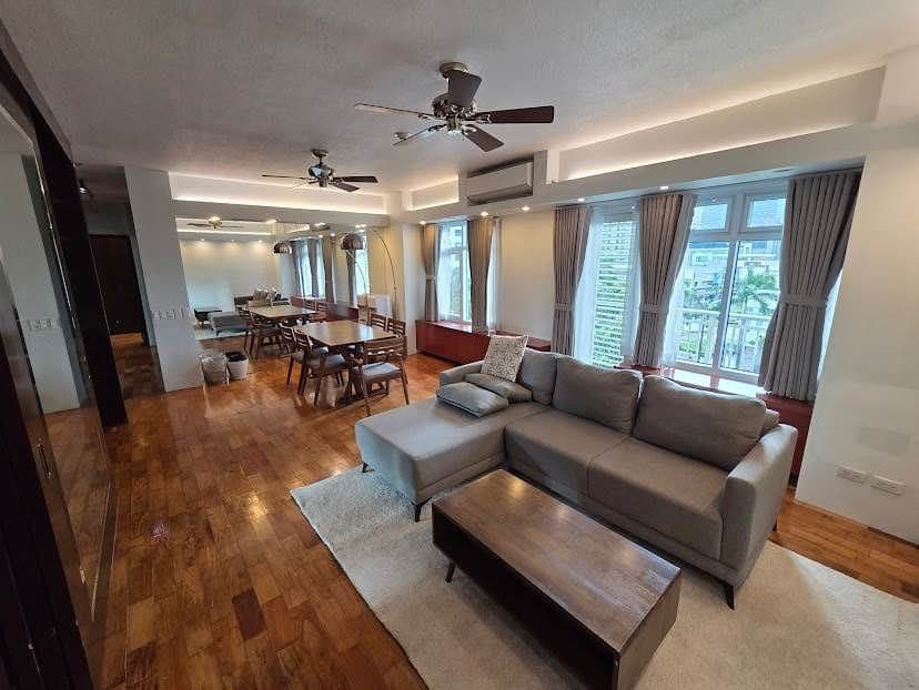 Two Bedrooms (2br) for lease/rent in One serendra high street BGC - photo 5