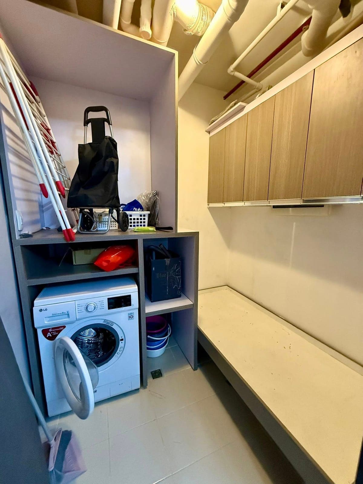 FOR LEASE | 2BR with Balcony in Two Serendra – Sequoia Tower - photo 2