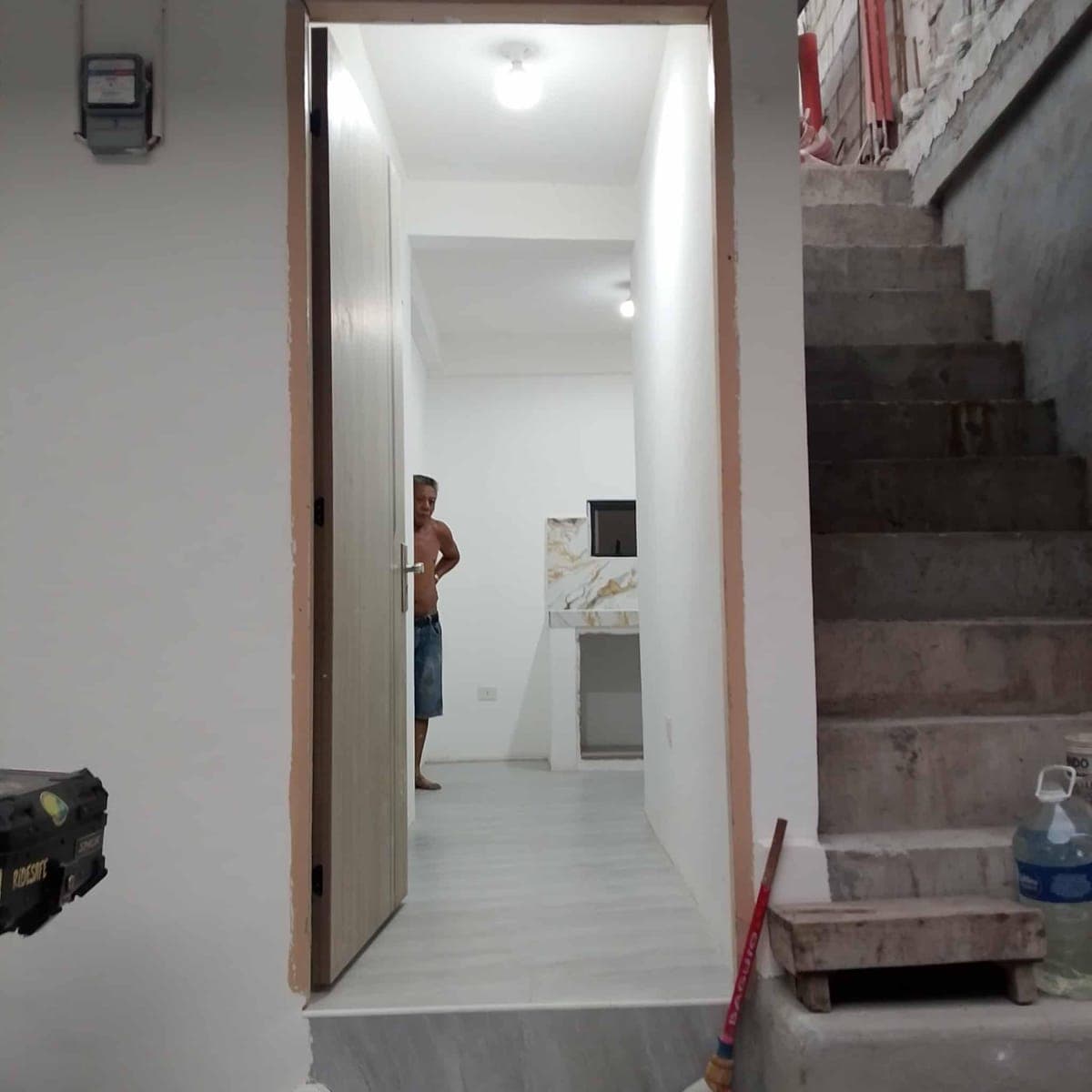 🏠 NEWLY FURNISHED UNIT FOR RENT - photo 4