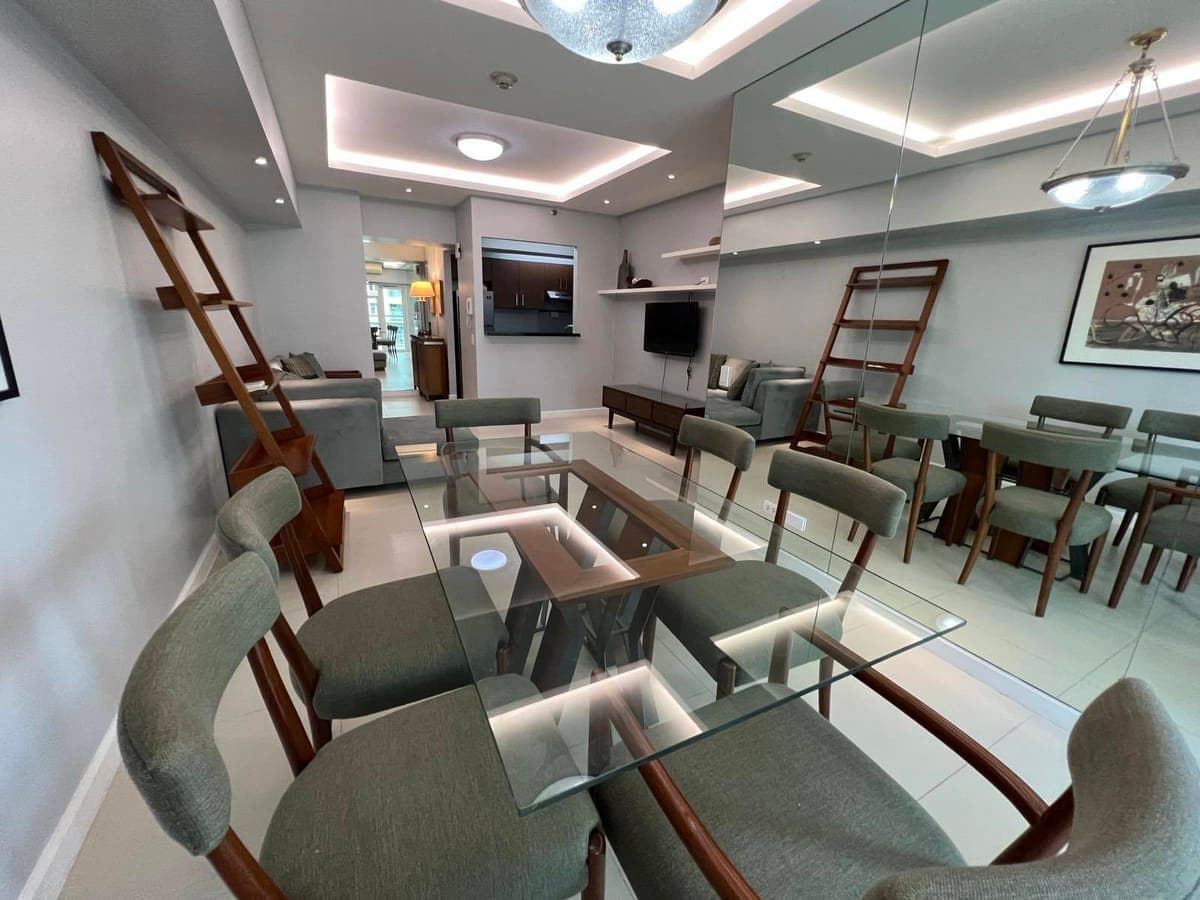 TWO SERENDRA RED OAK newly renovated - photo 7