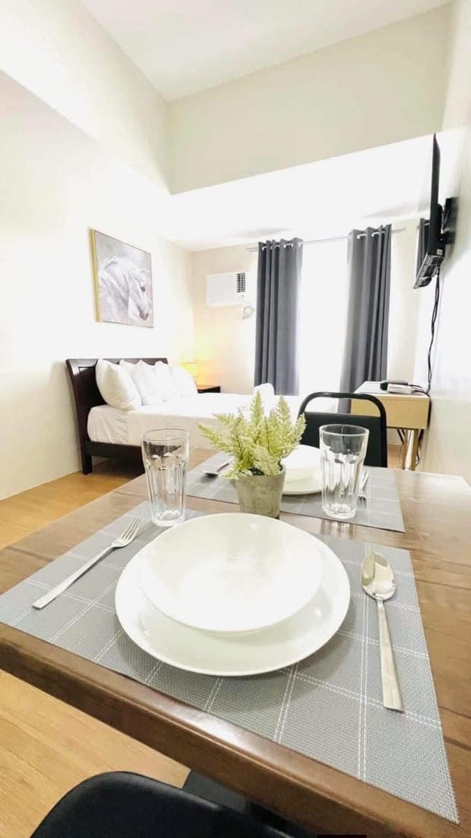 THE LOOP TOWER Studio Unit - photo 2