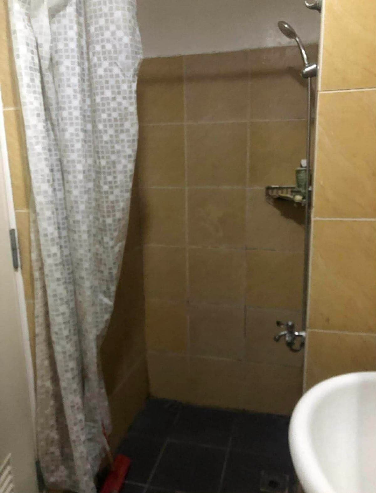 FOR RENT: ₱14,000/month. | Inclusive association dues - photo 3