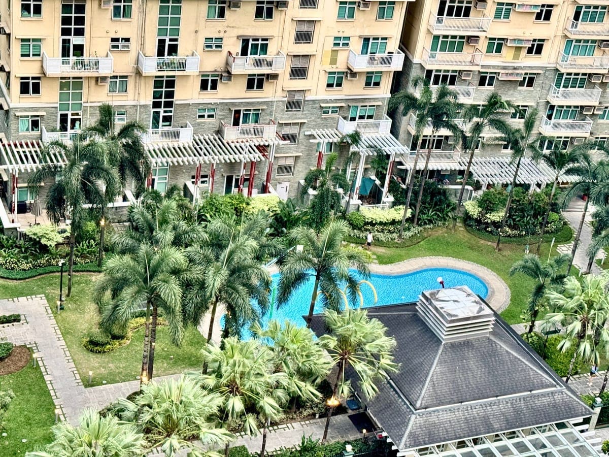 EAST GALLERY PLACE: - photo 6