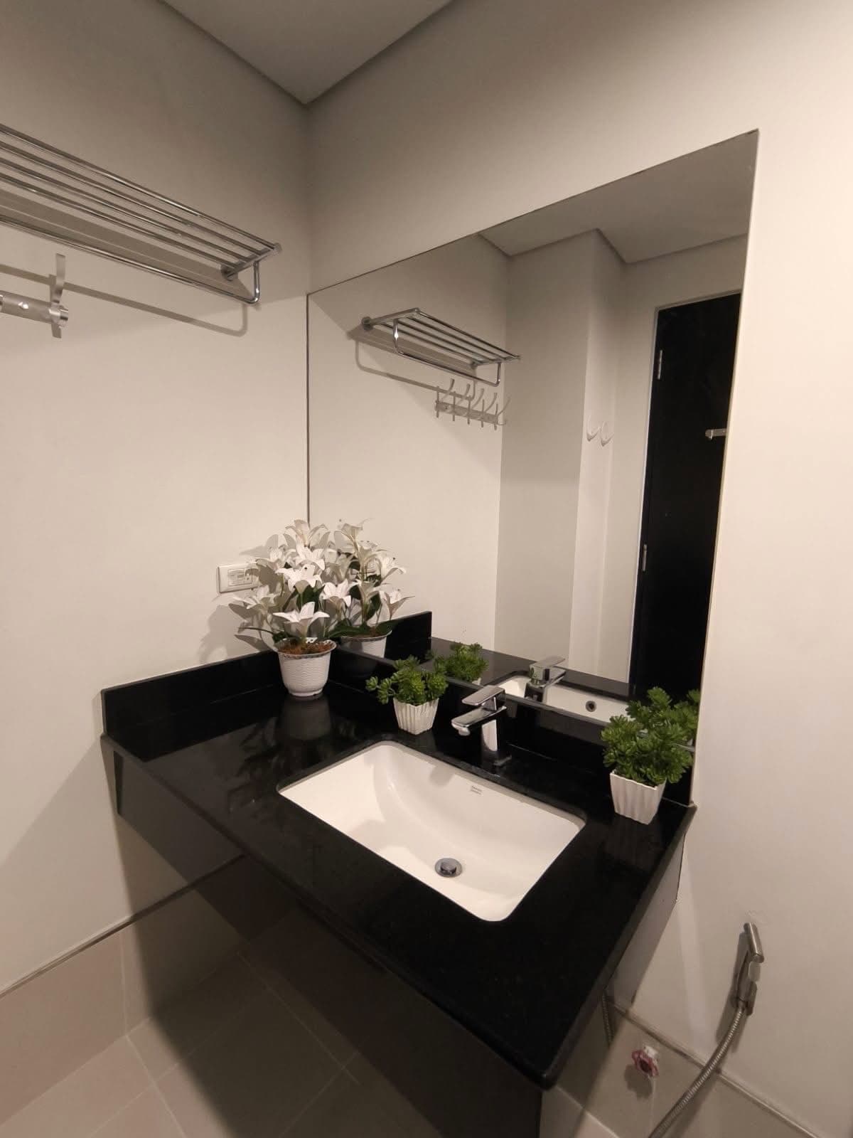 FOR RENT - ONE MARIDIEN - photo 4