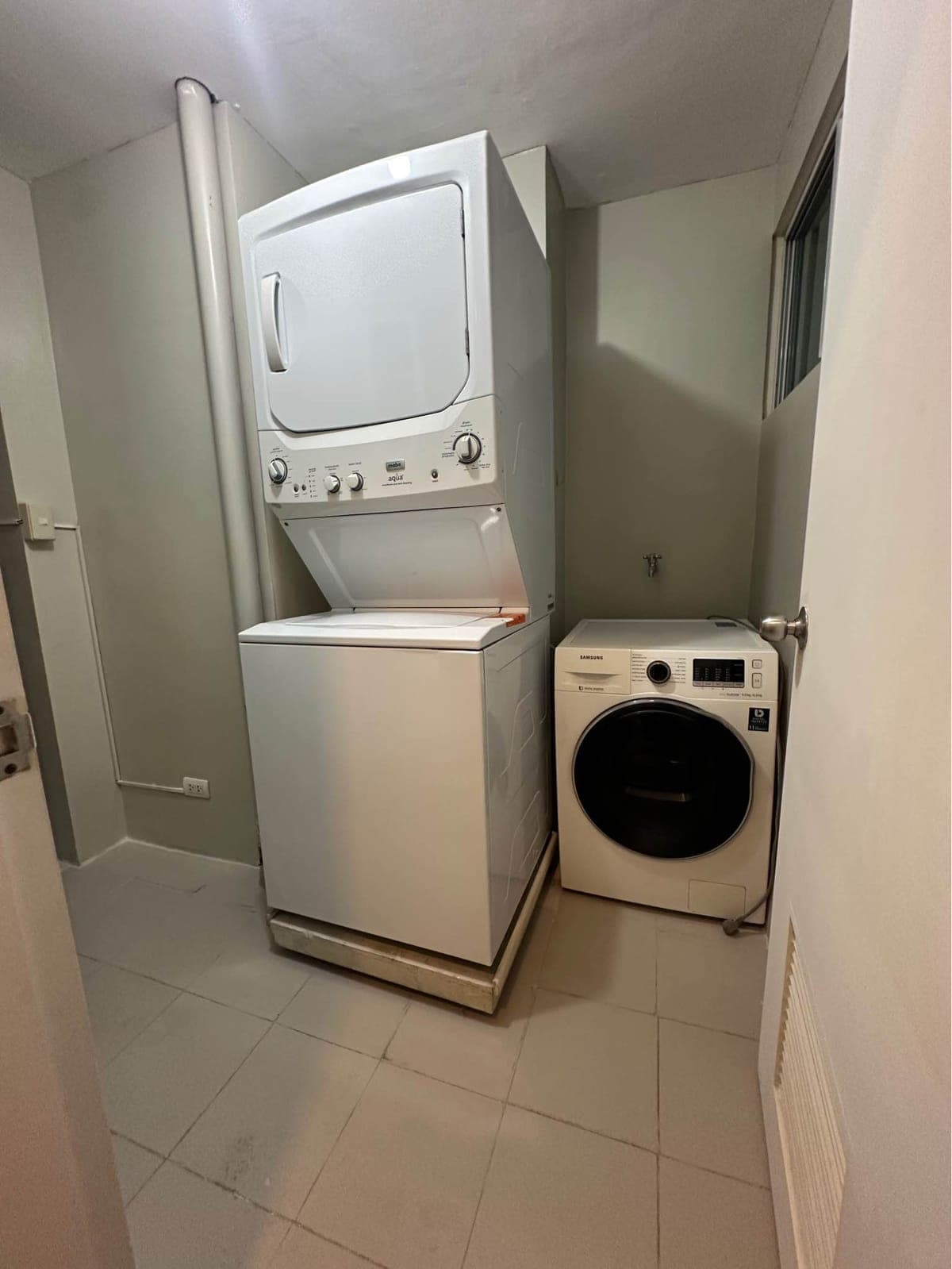 VENICE RESIDENCES MCKINLEY HILL 3 BEDROOM UNIT WITH PARKING FOR RENT UK - photo 4