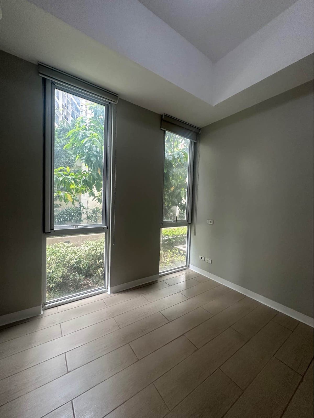 VENICE RESIDENCES MCKINLEY HILL 3 BEDROOM UNIT WITH PARKING FOR RENT UK - photo 8