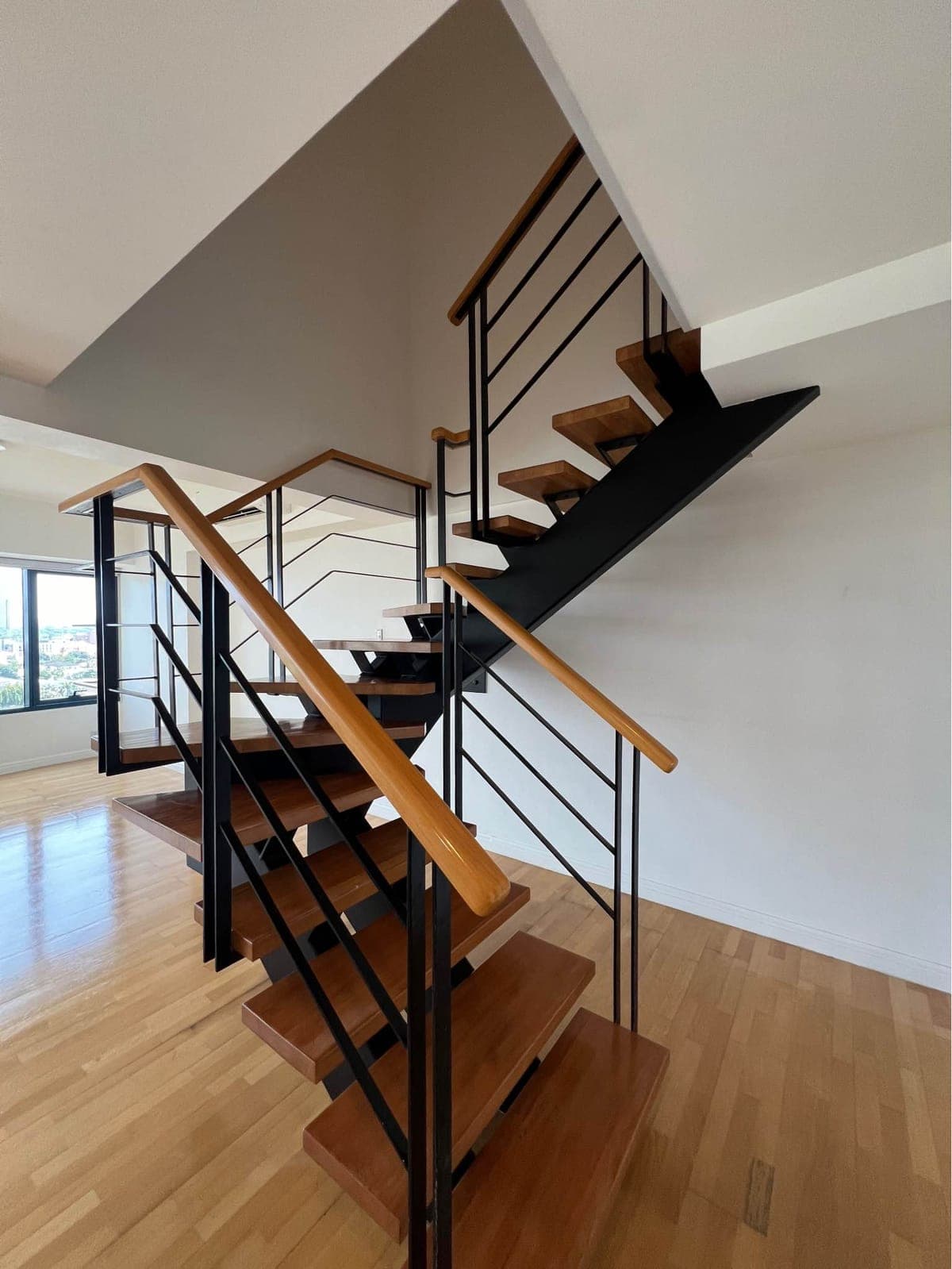 Three bedroom (3br) Unfurnished unit or Semi furnished for rent/lease in One Rockwell West tower, Rockwell Makati City - photo 10