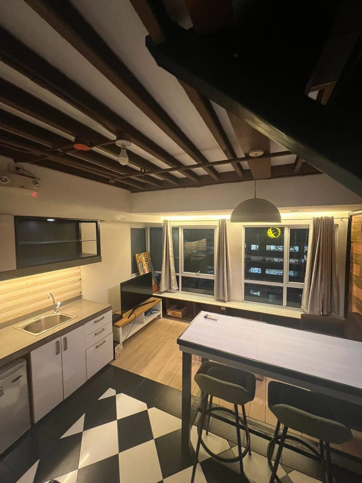 ‼️FOR LEASE 🏢FORT VICTORIA, NEAR BURGOS CIRCLE BGC - photo 8