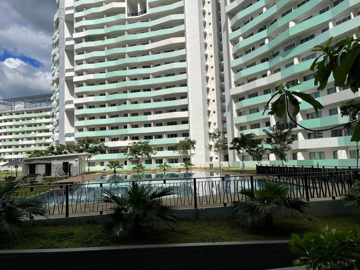 The residences by commonwealth at the back of ever gotesco Mall - photo 13