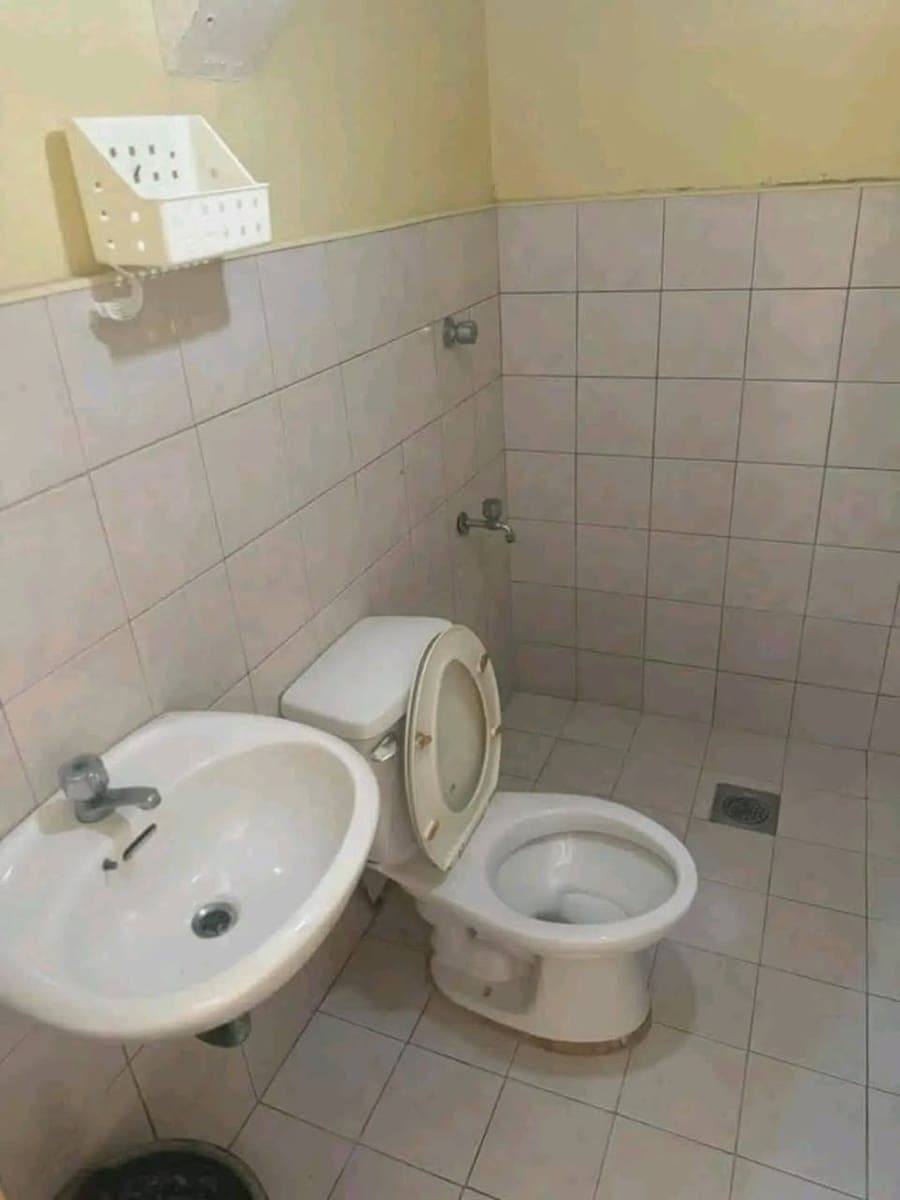 🏡 SEMI-FURNISHED HOUSE FOR RENT – BASAK, LAPU-LAPU CITY - photo 3