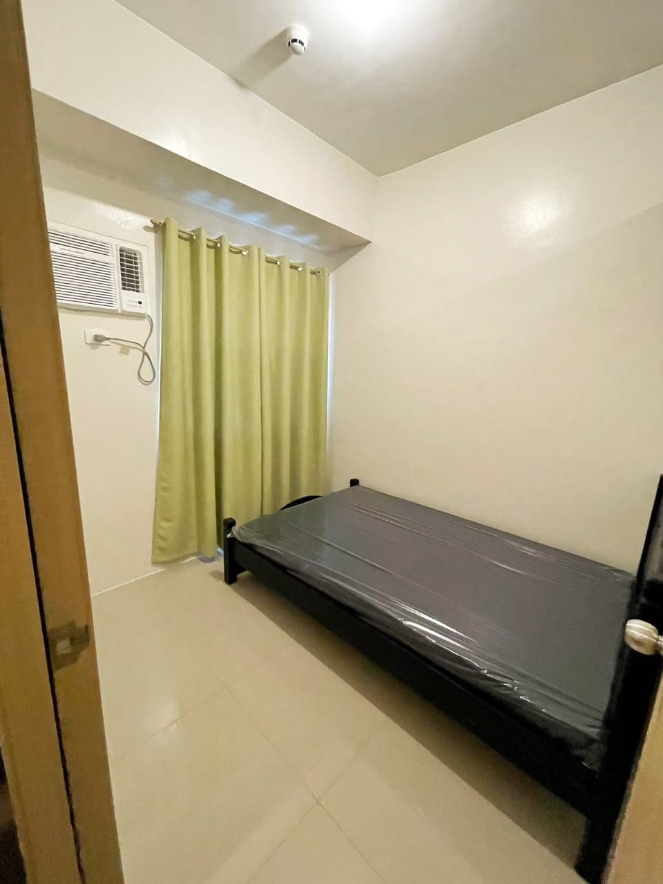 My 2BR QC CONDO FOR RENT - photo 1