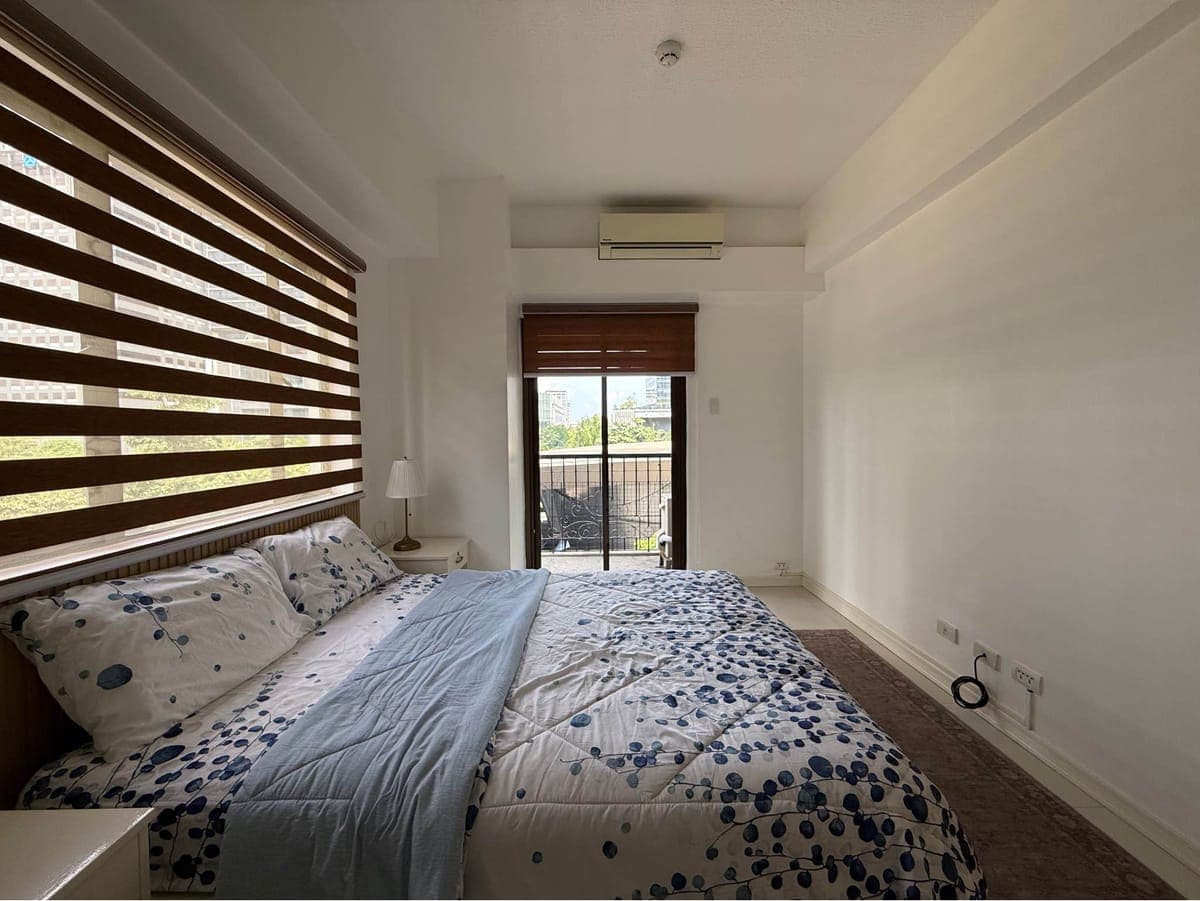 2BR for Lease in Forbeswood Heights BGC - photo 4