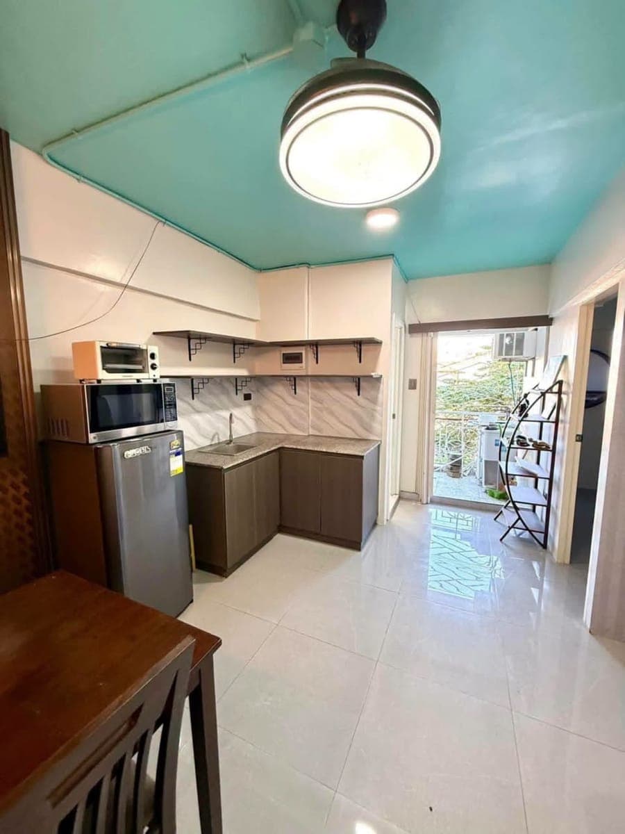 FOR RENT | COZY 2-BEDROOM UNIT - photo 2