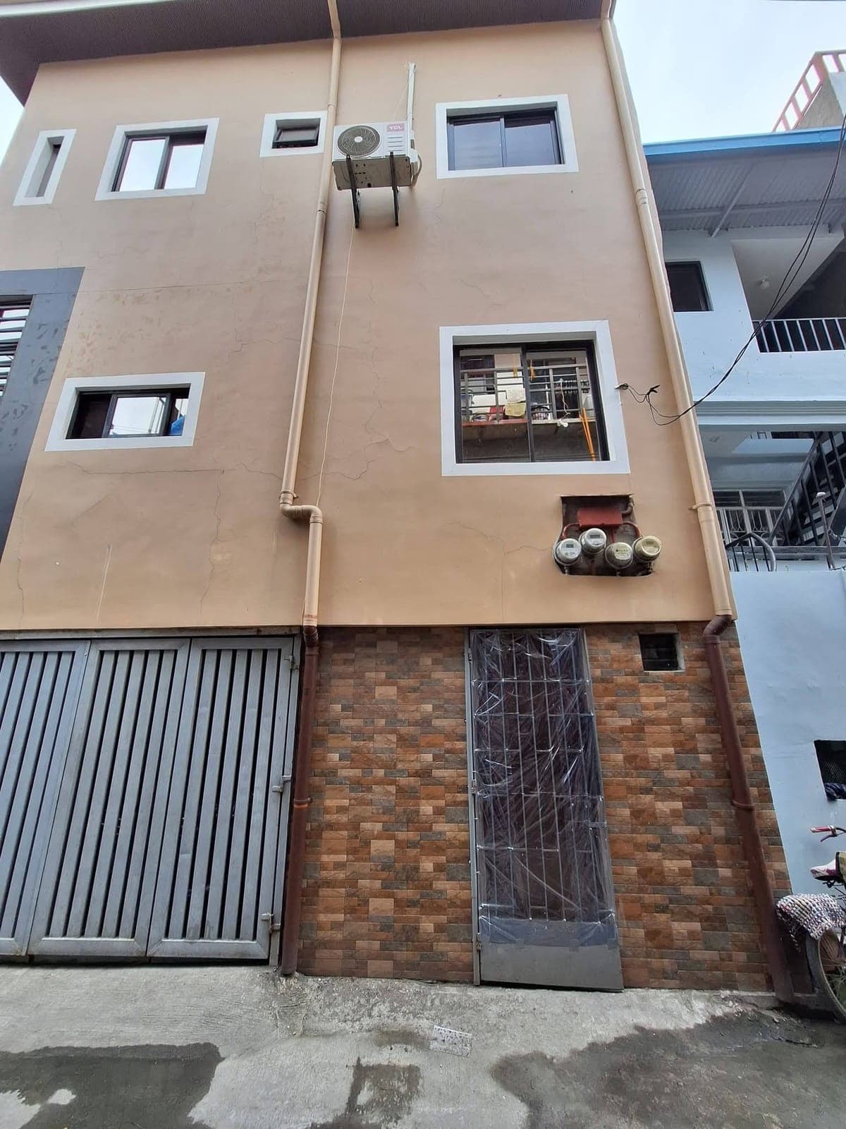 Room 4 rent - photo 3