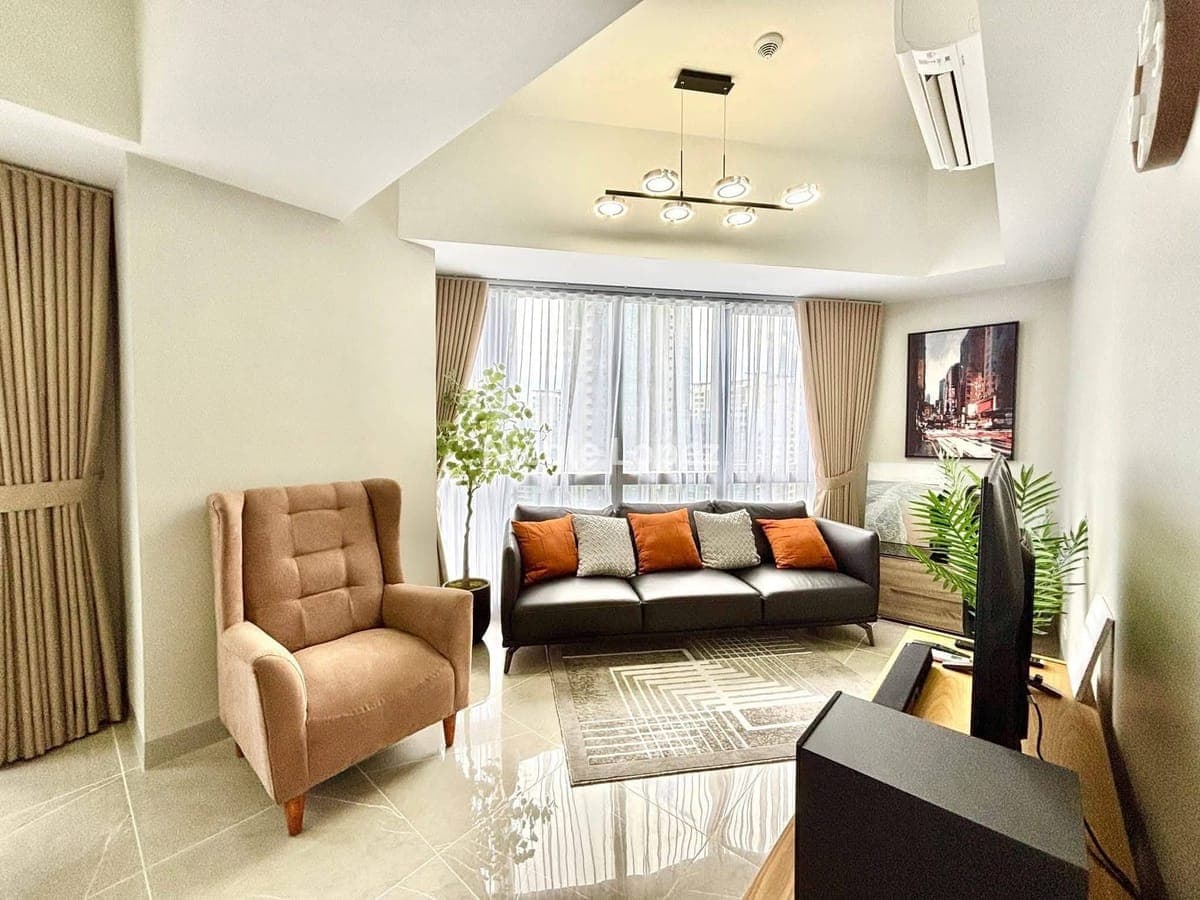 Uptown Arts 1 Bedroom For Rent‼️ - photo 1