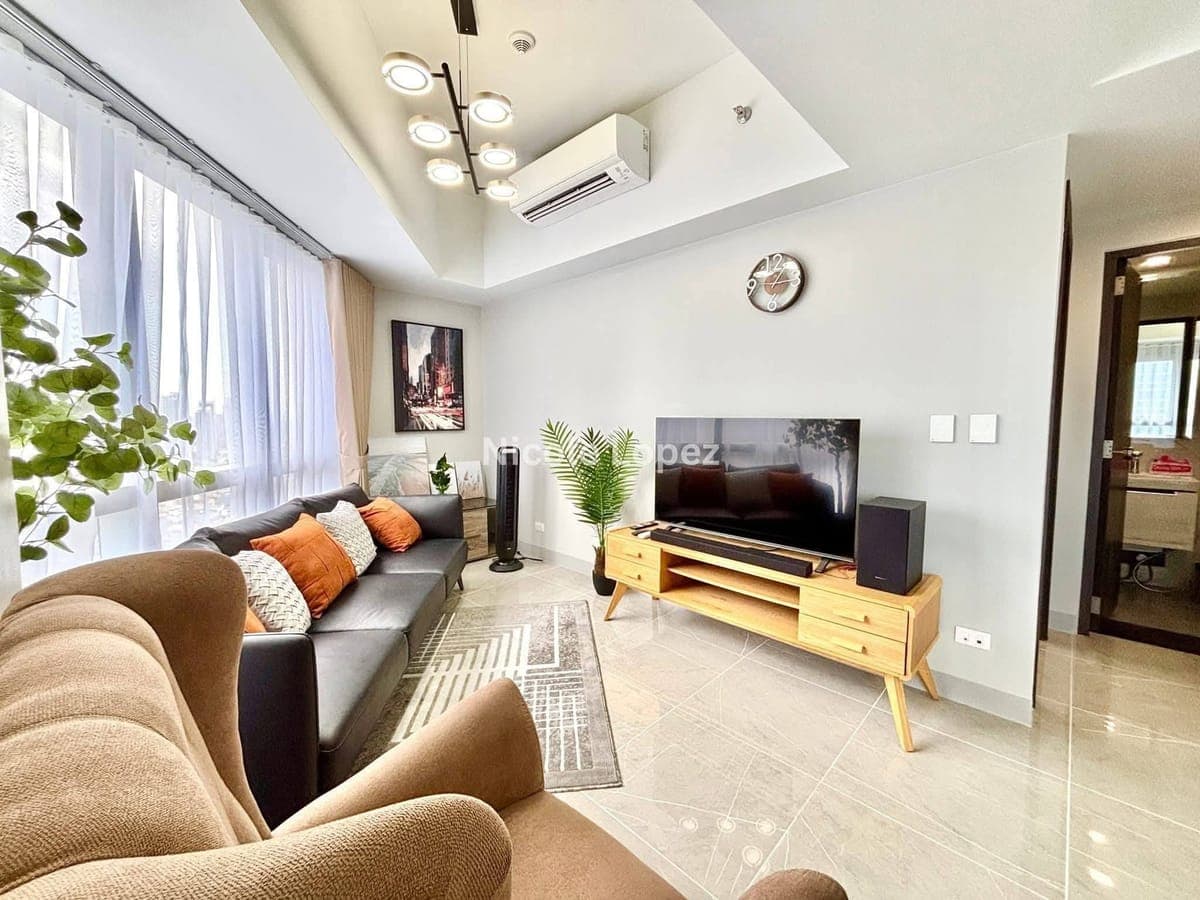 Uptown Arts 1 Bedroom For Rent‼️ - photo 5